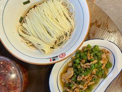 辣椒炒肉干拌面-刘氏三和面馆