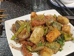 -老何太太鹤岗小串·团建聚餐(龙华店)
