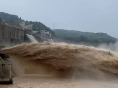 -黄河小浪底水利枢纽风景区