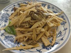 -天天向上素食餐厅(五台山店)