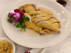 隔水蒸鸡-畔山酒店中餐厅