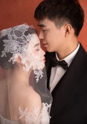 -雪中彩影婚纱摄影·微光艺术中心