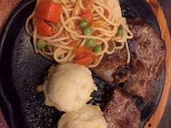 -豪客来牛排(中央花苑店)