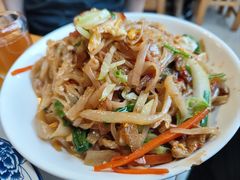 -宏兴烤鱼山庄(宣恩总店)