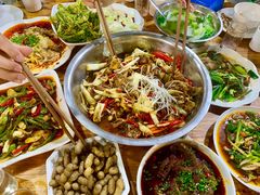 -弓虽昌焖烧鸡(大竹林店)