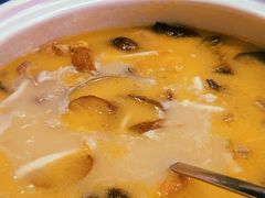 鲍鱼乌参猪肚鸡-金龙·打边炉(南京西路店)