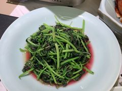 -荷花亭·湖北融合菜(中商广场店)