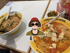 -粉小主·贵州酸汤牛肉粉(南京仙林金鹰店)