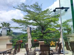 -东莞塘厦三正半山温泉酒店·沙利文西餐厅