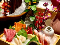 -蟹犇前•帝王蟹雪蟹(陆家嘴店)
