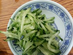 黄瓜丝-门框胡同百年卤煮(新街口店)