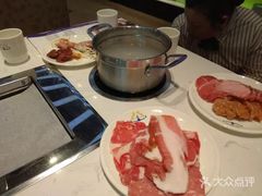 -圣罗巴海鲜烤肉自助(新乡万达店)