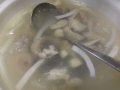 -龙泉人椰子鸡·糟粕醋·地标海南菜(龙昆南店)