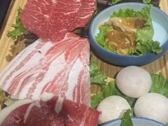 -明洞阿姨·韩式酱蟹烤肉·创意料理(三元桥店)