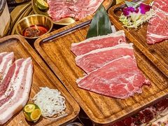 -何发发和牛烧肉·鳗鱼榴莲放题自助(乐峰广场店)