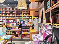 -百新书局(尚悦湾店)