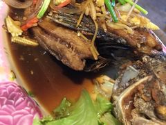 -Thiw Soen Seafood Restaurant