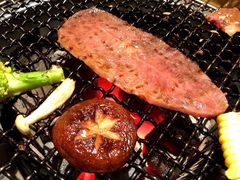 -山川小町·极番烧肉(新地假日广场店)