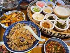 -包整·丝娃娃(一览甲秀楼风景店)