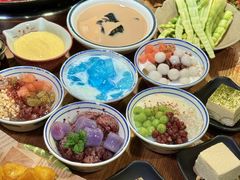 -卤校长重庆火锅(银泰城店)