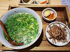 招牌手撕牛肉面-张拉拉兰州手撕牛肉面(国瑞购物中心店)