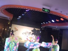 -小天鹅火锅·一线江景洪鼎旗舰店(洪崖洞店)