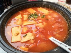 -渝是乎川渝小炒(新世界百货望京店)
