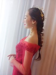 -艾米丽婚纱礼服