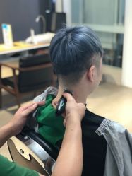 -厘里·salon