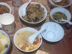 -怪噜范·老贵阳街头名小吃(鸿通城店)