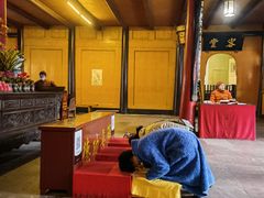 -峨眉山报国寺