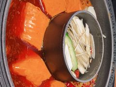 -晓宇重庆火锅(龙首店)