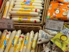 -来伊份LYFEN(中央路店)