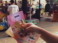 -顺德大良半月城游乐场