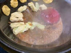 -鱼窝棚柴火铁锅炖(富山屯店)