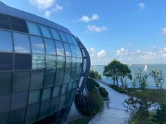 -上海滴水湖皇冠假日酒店