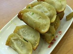-小姜锅贴(凤凰街店)