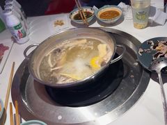 -潮牛岛·潮汕鲜切牛肉自助火锅(无锡首店)