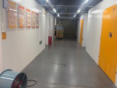 -安东易迷你自助仓储寄存仓库(顾戴路店)