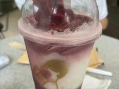 冰山杨梅桃-喜茶(上海北外滩来福士店)
