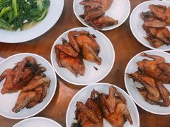 卤水乳鸽-煲煲掂风味煲仔饭餐厅(西区店)