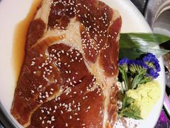 吮指大猪排-鹤江桥·红油牛肉粉(SKP店)