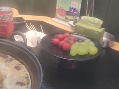 -鹿鸣山草本茶香火锅(园西路店)