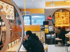 -小杨生煎(百联嘉定购物中心店)