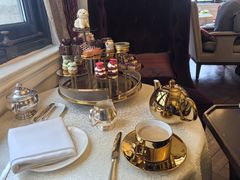 -Salon de Ville浦江汇(上海外滩华尔道夫酒店店)