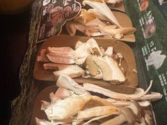 -芸山季·云南山珍菌火锅(人民广场来福士店)