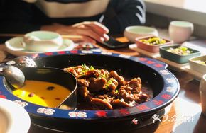 Dongjia Chicken Leg Pot