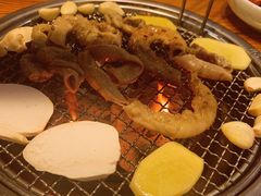 -草家酱蟹炭火烤肉店(珲春南路一店)