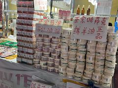 -布尔津河堤夜市
