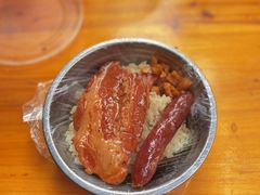 -梁阿婆廿年老牌扣肉糯米饭